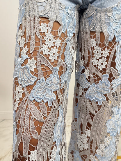 Pantalón Celeste | Encaje floral