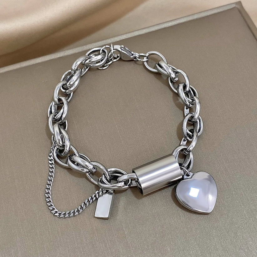 Pulsera Gruesa | Corazón En Oro